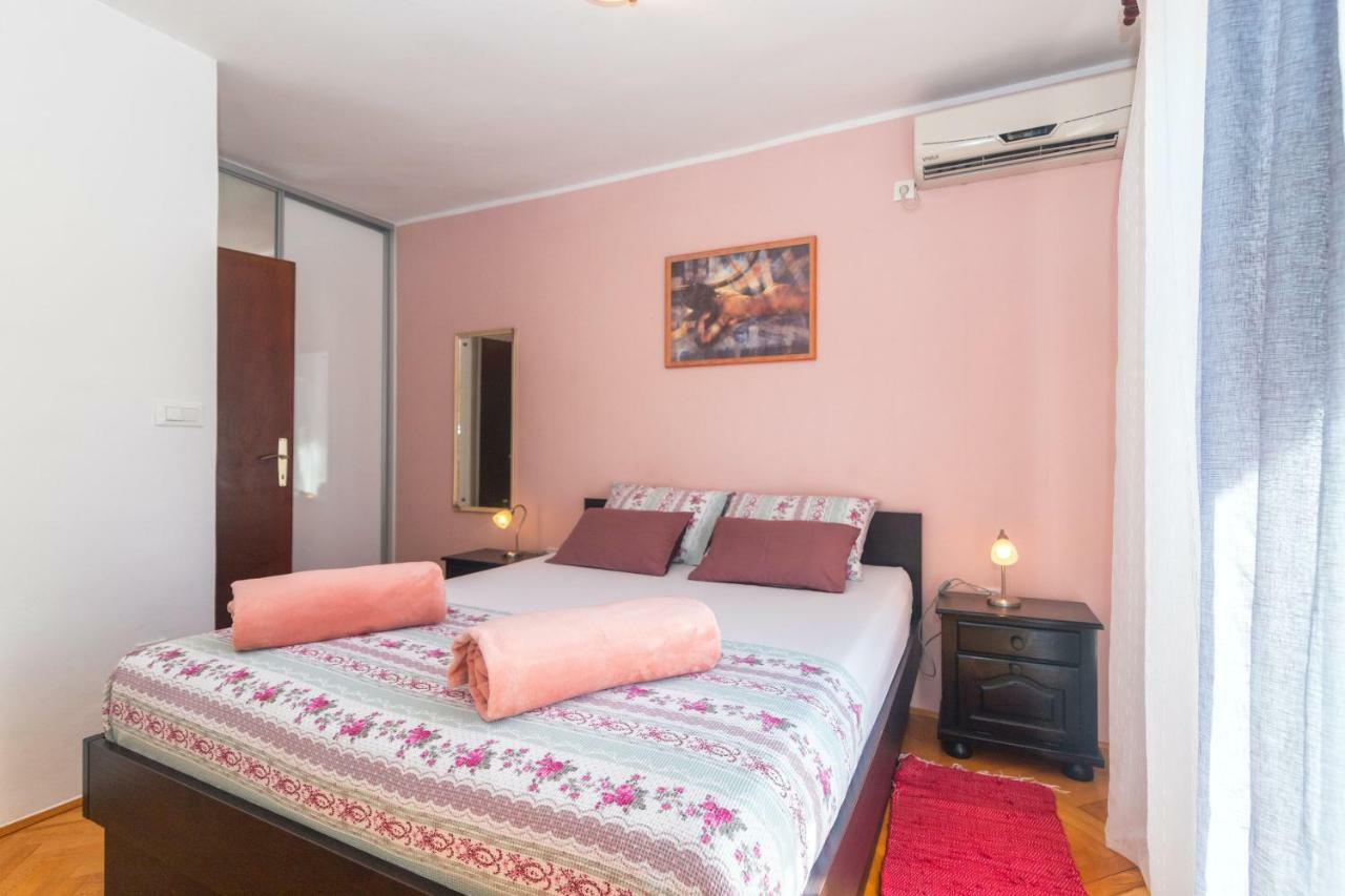 Apartments Matko Подгора Екстер'єр фото
